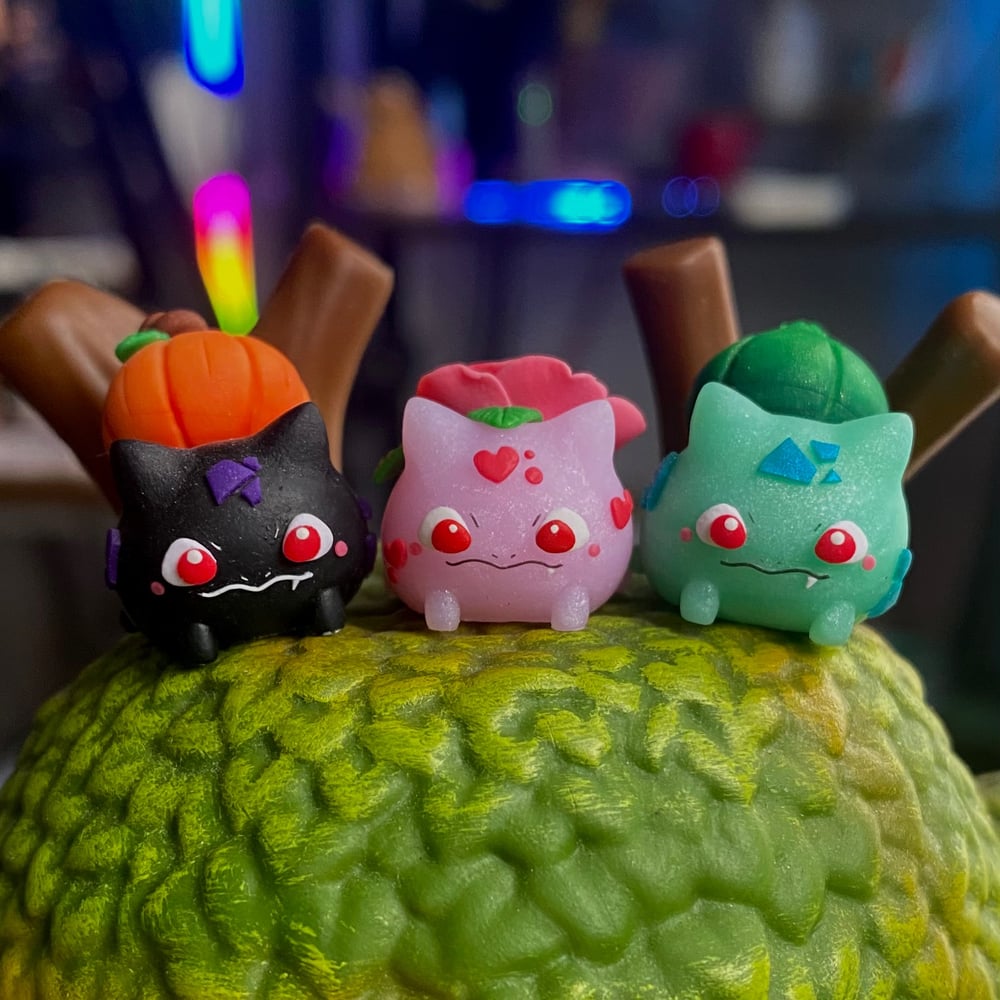 Image of Chubby Bulbasaur Figure/Keychain