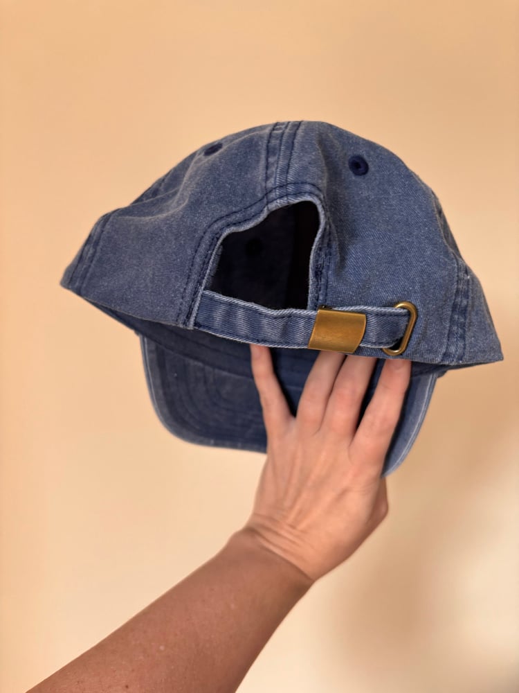Image of Dark denim cap - beside the sea