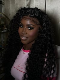 Image 2 of deep wave wig 