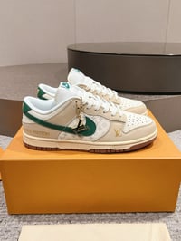 Image 1 of LV x Níke Sneakers