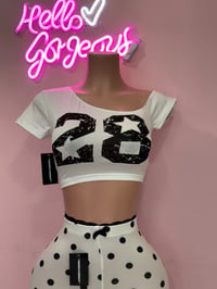 28 tee