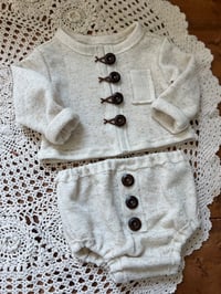 Image 1 of Chet Sitter Set