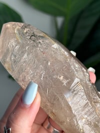 Image 5 of XL QUARTZ ENHYDRO WITH 3 MOVING BUBBLES -BRAZIL-