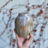 Image 1 of Drippy squish vase 2