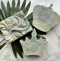 Image 2 of Ironwood (Grooming Bar)