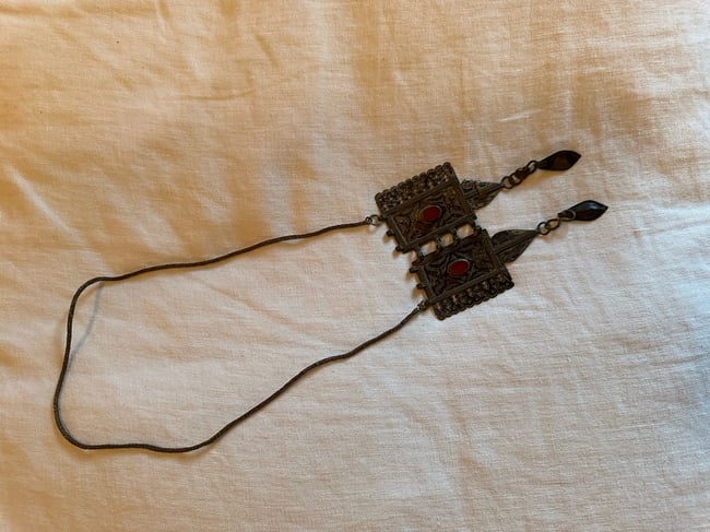 late 60s metal and stone necklace