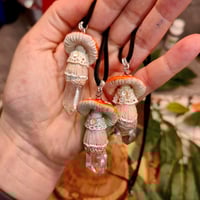 Image 1 of Wisiory - Muchomor z kryształem górskim