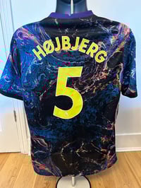 Image 3 of Tottenham Hotspur “HOJBJERG 5” 2021/22 Away Shirt + patch (L)