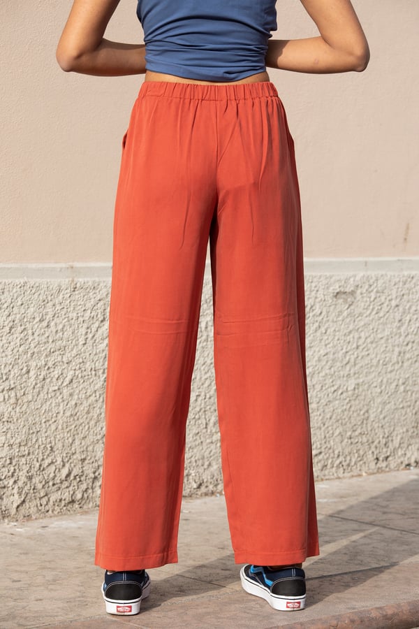 Image of PANTALONE LUNGO
