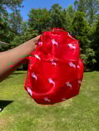 Red bonnet