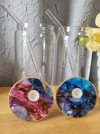 Image 2 of Set of 2 Glass 17oz Drinkware Epoxy Art 'The Virgo'