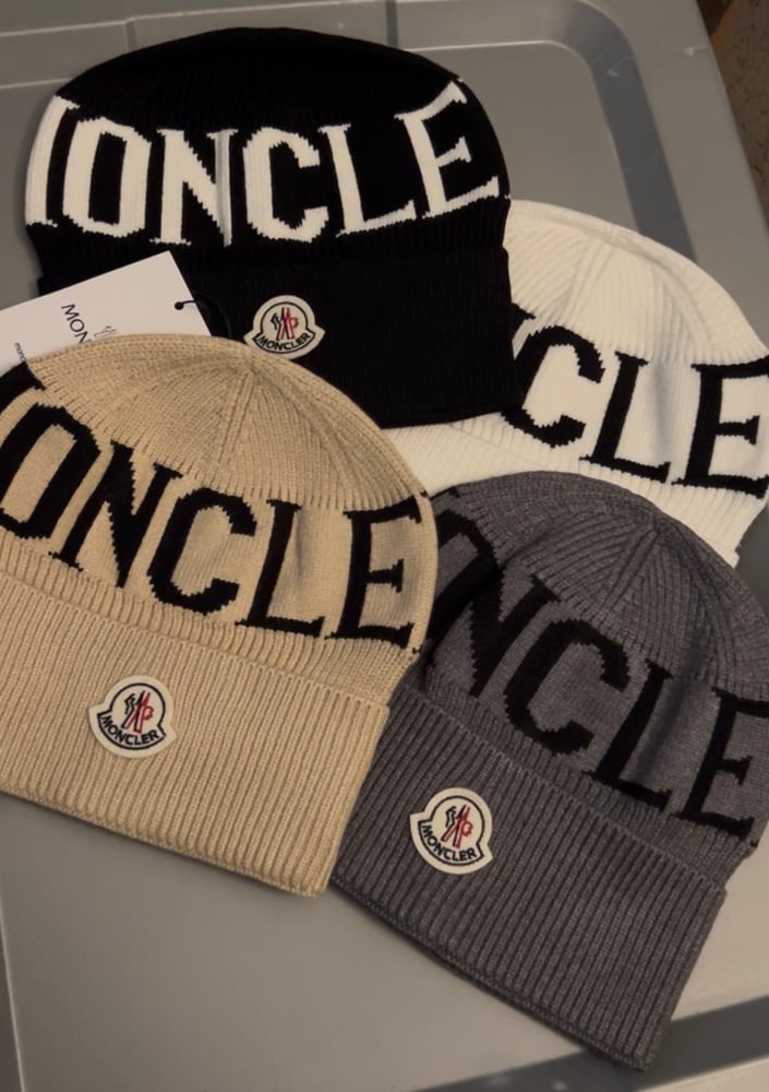 Image of Monclr Beaniess