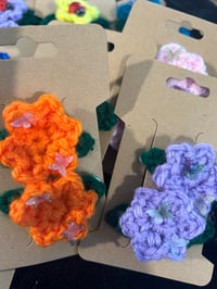 Image 3 of Flower/Insect Hair Clips