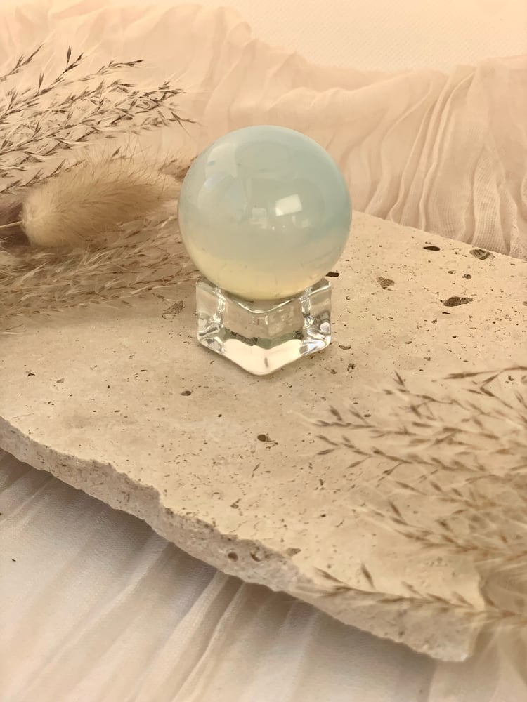 Image of Opalite spheres sml