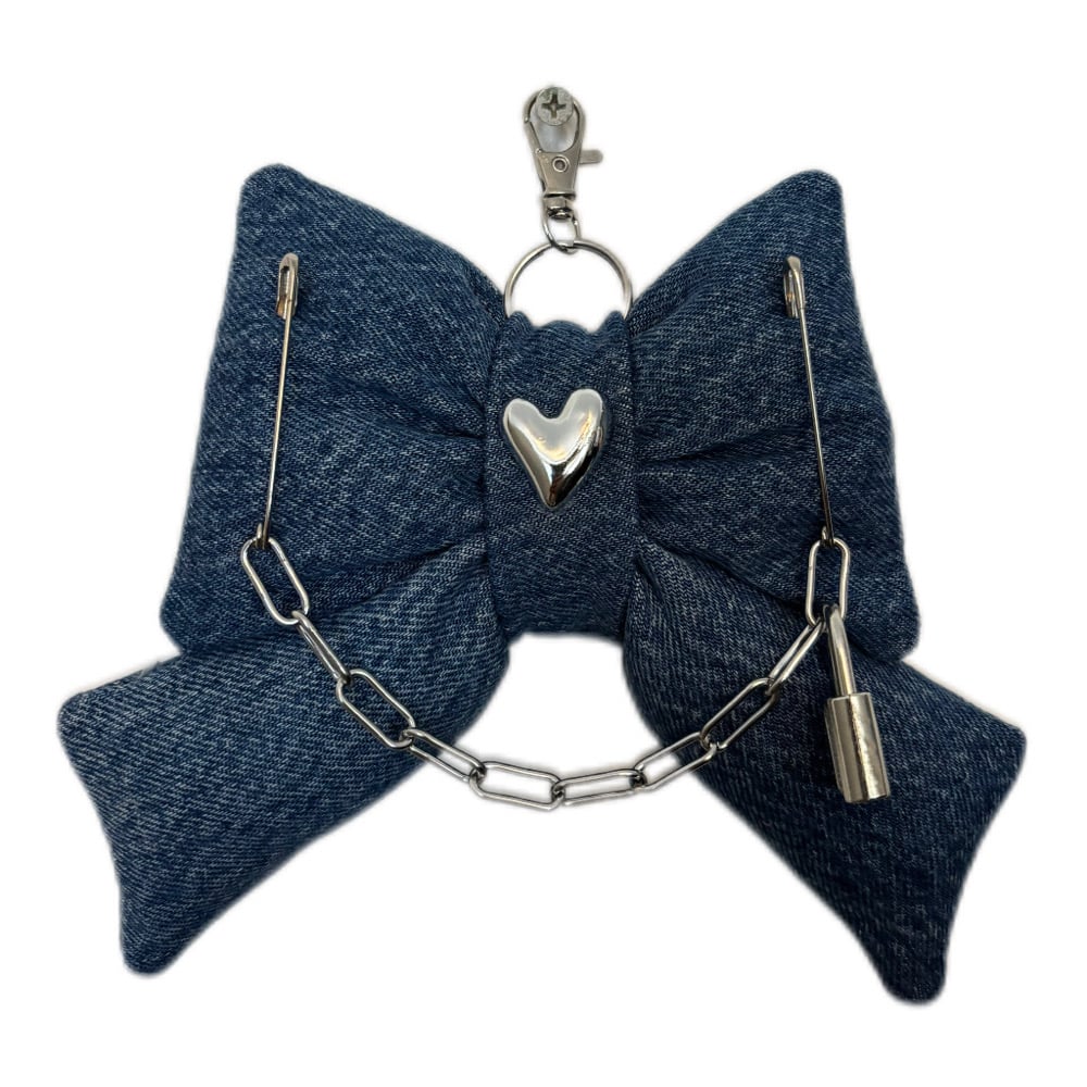 Image of Lock and heart puff purse charm