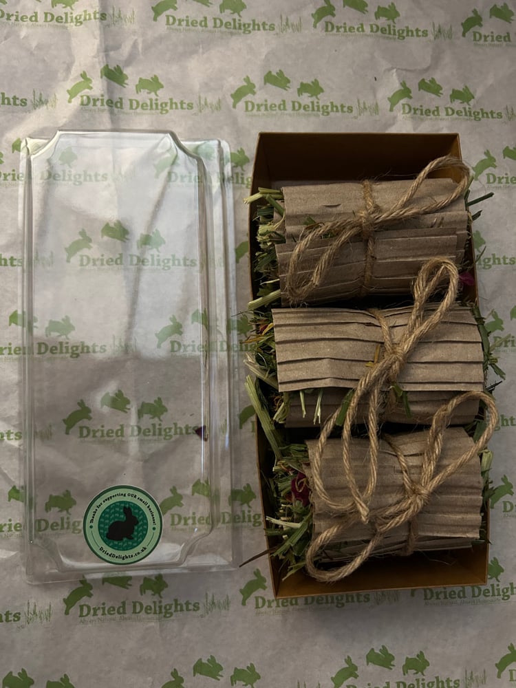 Image of Sushi forage roll box (‘FAKEAWAY’ RANGE)