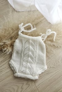 Image 4 of Knitted newborn set for photoshoots - Eliana - neutral off white - boho