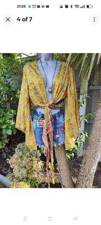 Image 7 of Stevie sari top-upto size 8-14