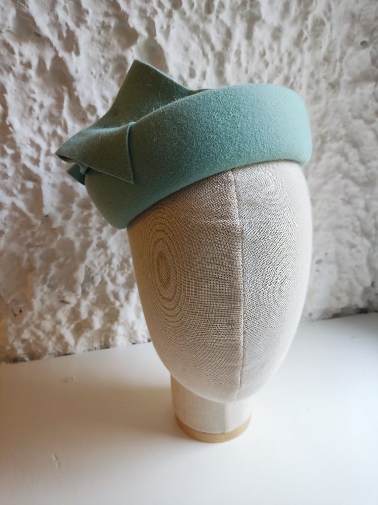 Image of Pillbox verde acqua lapin