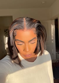 Image 4 of 10 inch BLUNT CUT YAKI HD LACE FRONT WIG with AUBURN HIGHLIGHTS