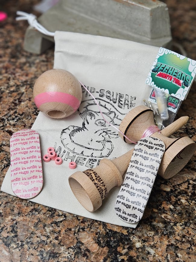 Sundune Kendama × Pipsqueak Collab