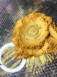 Image 2 of Gold Mica Powder Bottle From The Holiday Palette