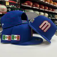 Image 2 of New Era 9Fifty Royal 
