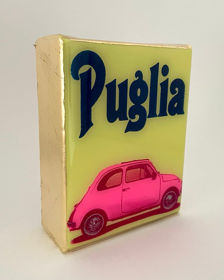 Image of Puglia 500 Pastel Yellow/Navy/Pink