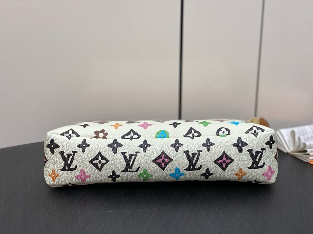 LV Coloured Pouch