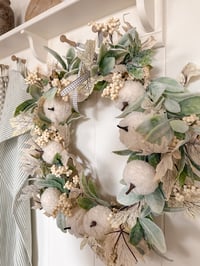 Image 3 of Classic pumpkin & foliage wreath 