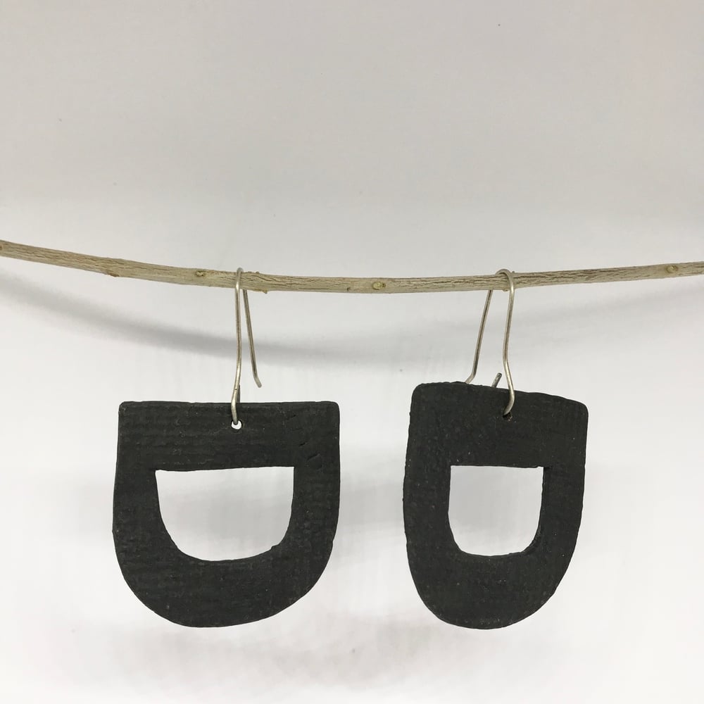 Image of Bush Black Ceramic Earrings