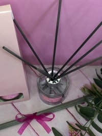 Image 4 of Reed Diffuser Clear Glass Bottle 
