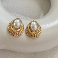 Image 4 of DOROTHEA EARRINGS 