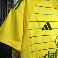 Image 3 of Celtic 24/25 Away