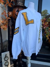 Image 5 of Crew CARDI’s 