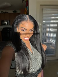 Image 3 of 24 inch KINKY STRAIGHT WIG with KINKY HAIRLINE 13x4 FULLY CUSTOMIZED