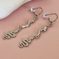 Image 1 of Wiggle Snake Drops