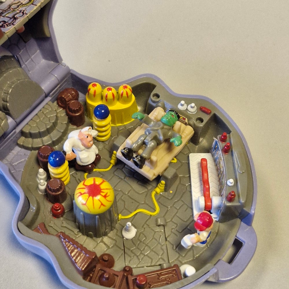 Image of Mighty Max Skull Dungeon Playset – 1990s Bluebird Toys