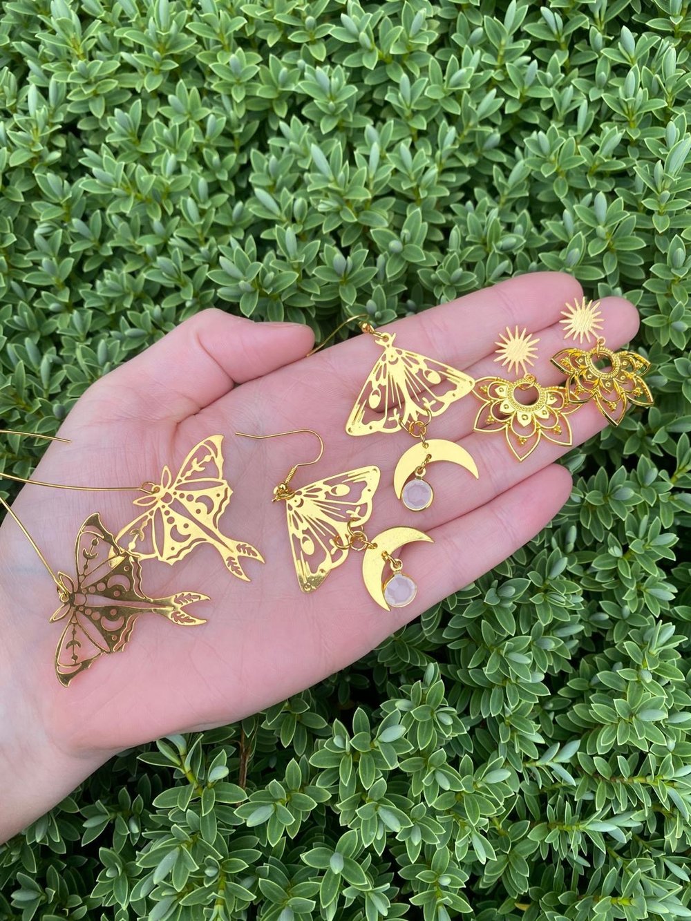 golden whimsical earrings!