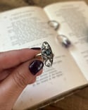 Incroyable bague Art Deco 1910 en vermeil et argent, tanzanite et zircons blancs, Taille 52-53