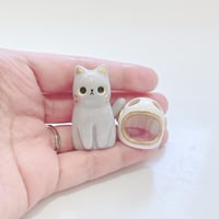 Image 4 of Gray Cat With Astronaut Helmet Ceramic Figurine 