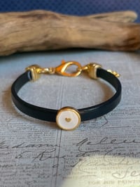 Image 5 of Golden VOL