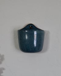 Image 2 of 'Azulito' Floating Pot