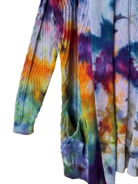 Image 7 of M Snow-Dyed 100% Cotton Chunky Knit Cardigan in Rainbow Dye
