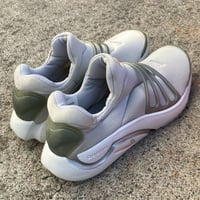 Image 4 of Nike Air Trainer Escape - Size W9.5 (2001)