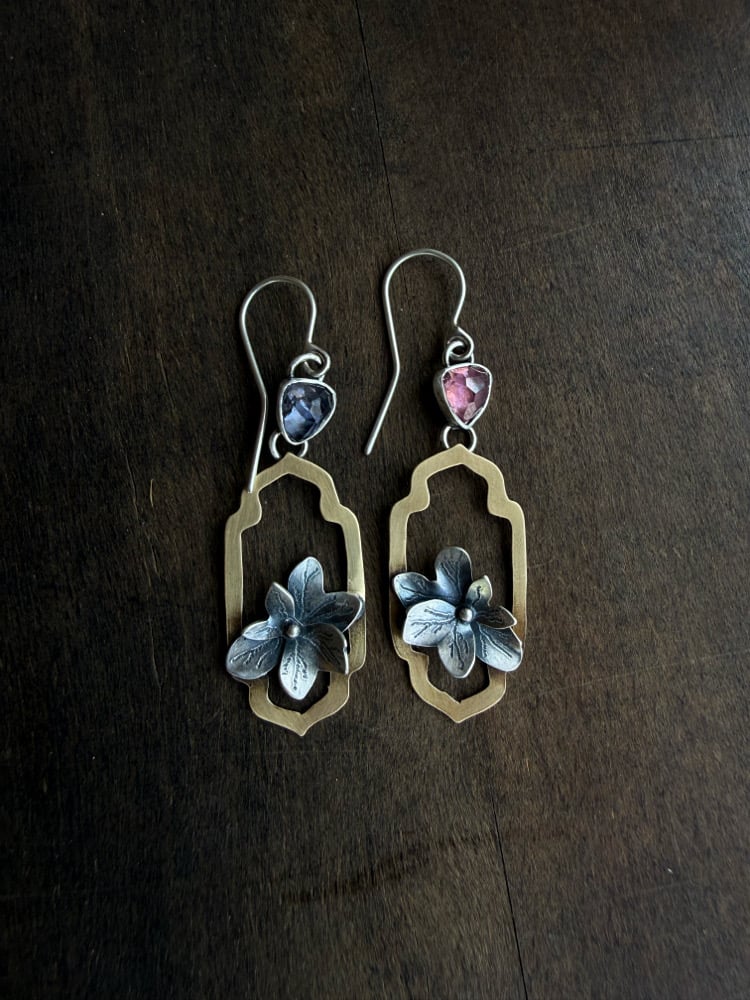 Image of Stargazer Hydrangea Spring Bloom Mismatch Earrings