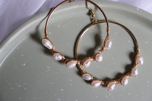 Image of Freshwater Pearl Hoops