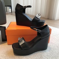 Image 8 of Hermes Kelly Wedge