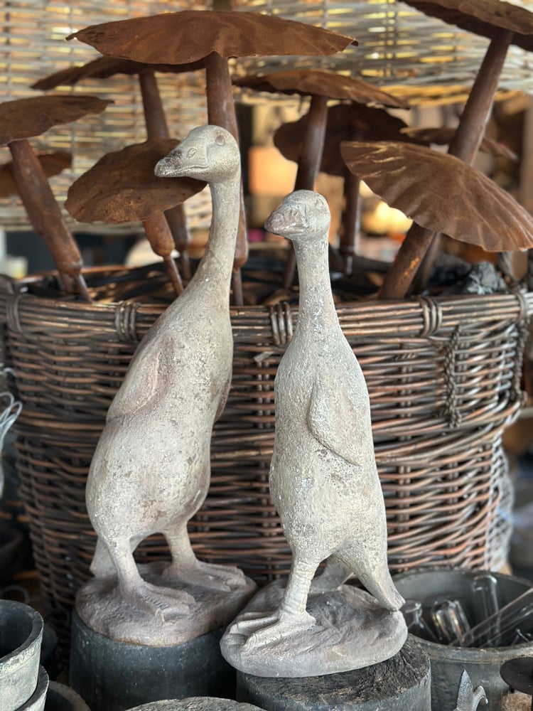 Image of Set of 2 Garden Geese