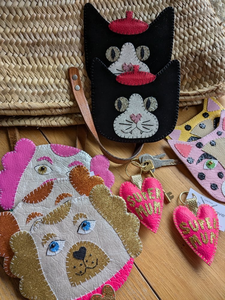 Image of Staffordshire Dog Purse